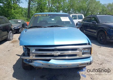 1996 Chevrolet S Truck S10 из США, поврежденный, VIN 1GCCS19X8TK187767